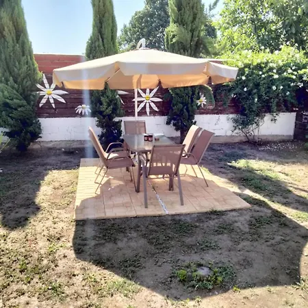 Whispering Getaway *