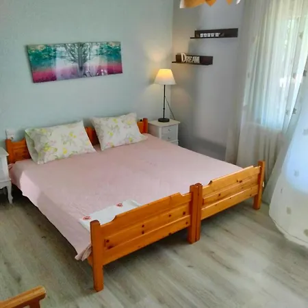 Prázdninový dům Whispering Getaway Korinós