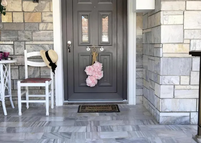 Whispering Getaway 度假居 *